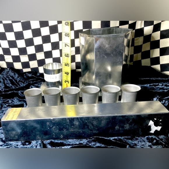 Vintage New Old Stock Metal Candle Molds Various Sizes As Shown - Picture 9 of 12